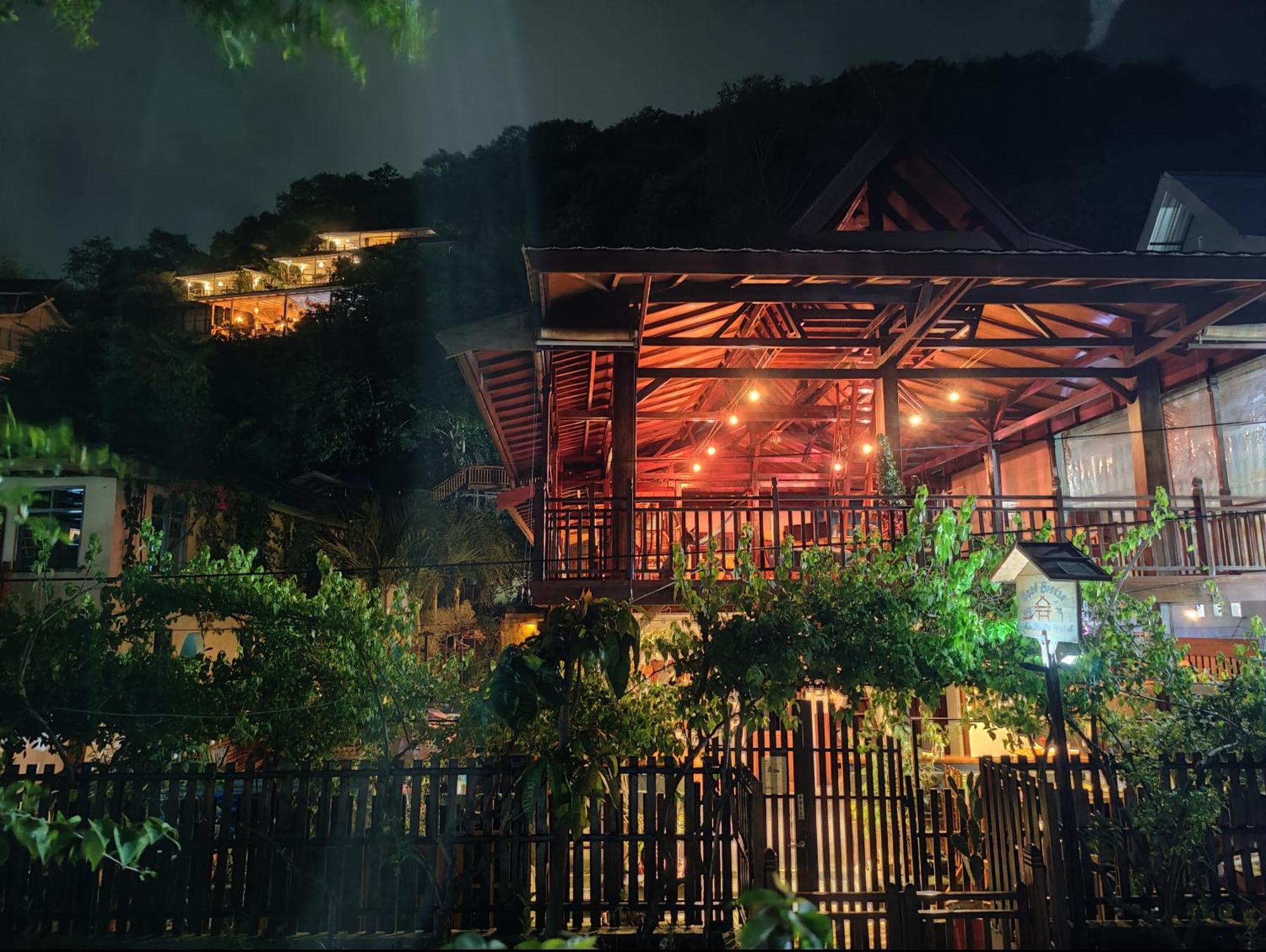 Cool Breeze Authentic Hotel Labuan Bajo Komodo Exterior foto